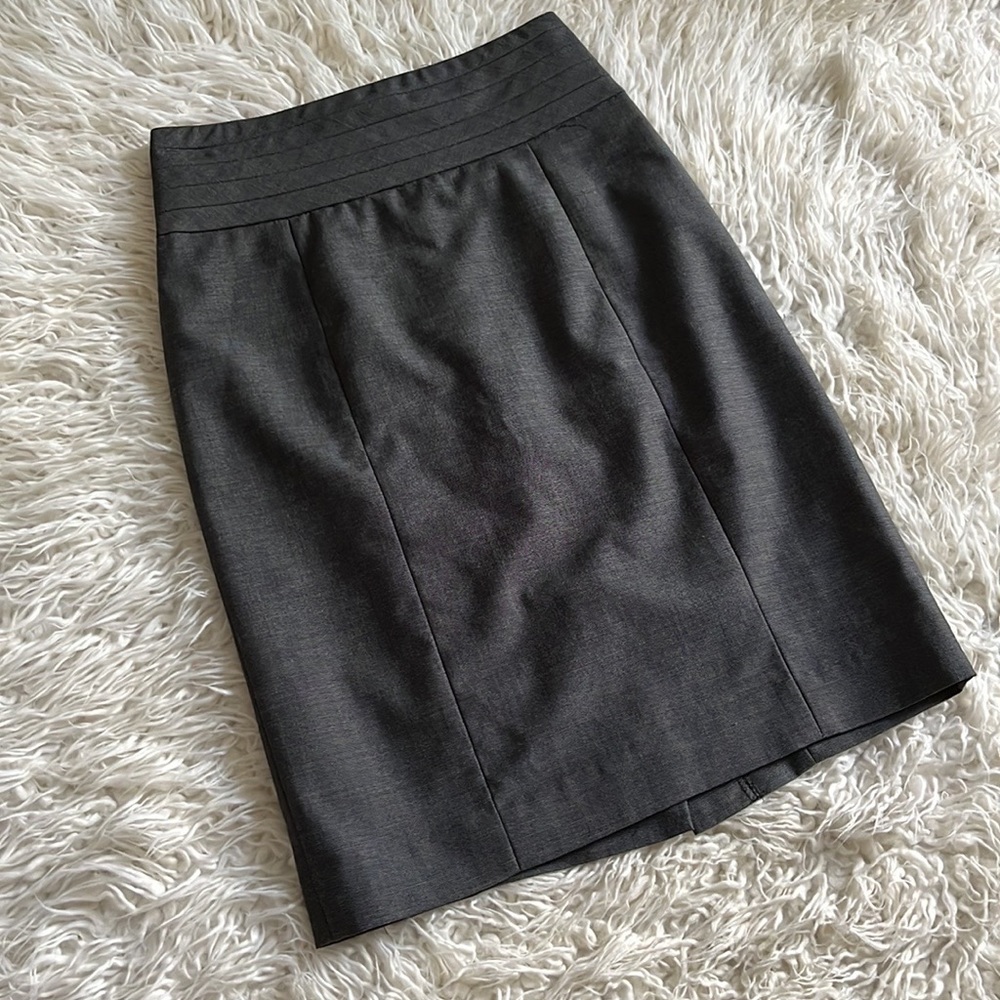 H&M Business-like Pencil Skirt with Slit